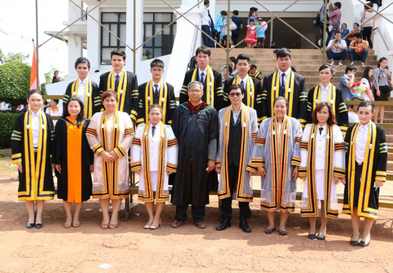 พิธีซ้อมรับพระราชทานปริญญาบัตร ประจำปี 2556 - 2557