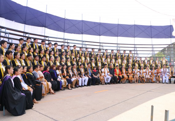 พิธีซ้อมรับพระราชทานปริญญาบัตร ประจำปี 2556 - 2557