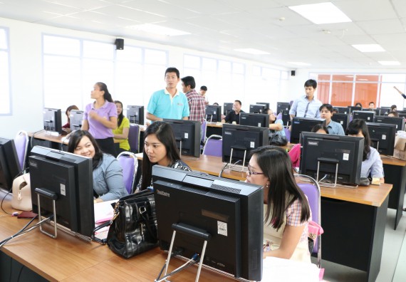 อบรมการใช้งานระบบสารสนเทศจัดการเอกสารด้านประกันคุณภาพการศึกษา ระดับหลักสูตร ระดับคณะ และระดับมหาวิทยาลัย ประจำปีการศึกษา 2557