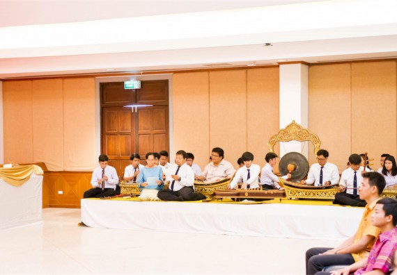 คณะวิทยาศาสตร์และเทคโนโลยี เข้าร่วม พิธีถวายราชสดุดี สมเด็จพระนางเจ้าฯ พระบรมราชินีนาถ เนื่องในโอกาสมหามงคลเฉลิมพระชนมพรรษา 84 พรรษา 12 สิงหาคม 2559 งามอย่างไทย เทิดไท้ราชินี