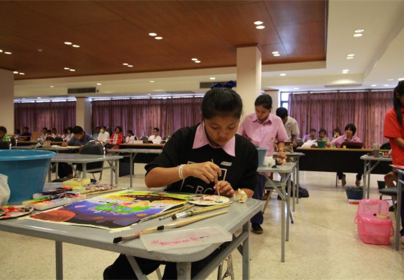 การแข่งขันวาดภาพด้วยสีโปสเตอร์ ระดับมัธยมศึกษาปีที่ 4-6