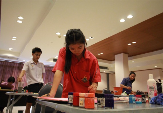 การแข่งขันวาดภาพด้วยสีโปสเตอร์ ระดับมัธยมศึกษาปีที่ 4-6