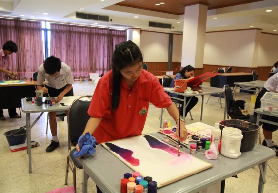 การแข่งขันวาดภาพด้วยสีโปสเตอร์ ระดับมัธยมศึกษาปีที่ 4-6