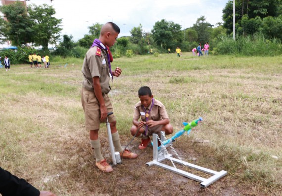 การแข่งขันจรวดขวดน้ำ ระดับมัธยมศึกษาปีที่ 1-3