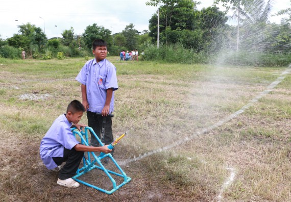 การแข่งขันจรวดขวดน้ำ ระดับมัธยมศึกษาปีที่ 1-3