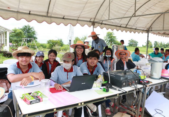 การแข่งขันจรวดขวดน้ำ ระดับมัธยมศึกษาปีที่ 1-3