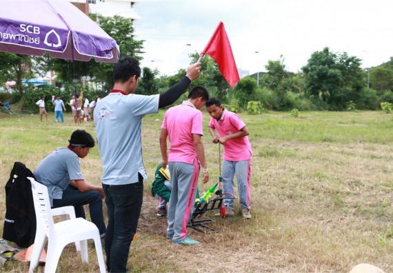 การแข่งขันจรวดขวดน้ำ ระดับมัธยมศึกษาปีที่ 4-6