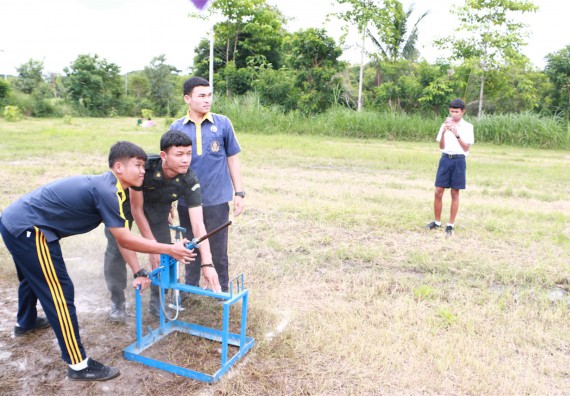 การแข่งขันจรวดขวดน้ำ ระดับมัธยมศึกษาปีที่ 4-6