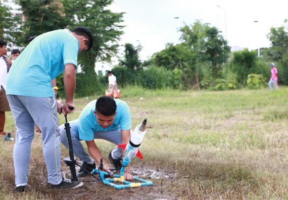 การแข่งขันจรวดขวดน้ำ ระดับมัธยมศึกษาปีที่ 4-6