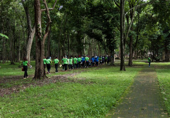 คณะวิทยาศาสตร์และเทคโนโลยีเข้าร่วมโครงการศึกษาเส้นทางท่องเที่ยวเชิงอนุรักษ์ธรรมชาติและศิลปกรรมมรดกโลกจังหวัดกำแพงเพชร