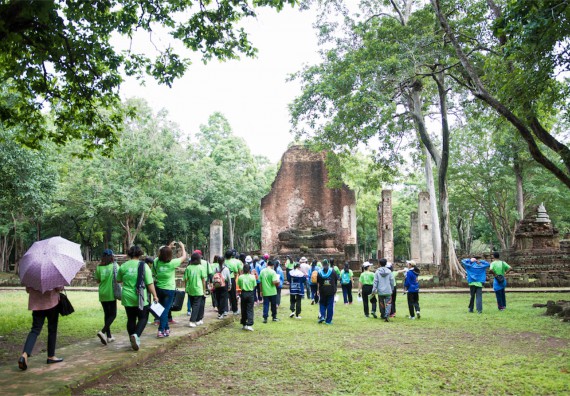 คณะวิทยาศาสตร์และเทคโนโลยีเข้าร่วมโครงการศึกษาเส้นทางท่องเที่ยวเชิงอนุรักษ์ธรรมชาติและศิลปกรรมมรดกโลกจังหวัดกำแพงเพชร