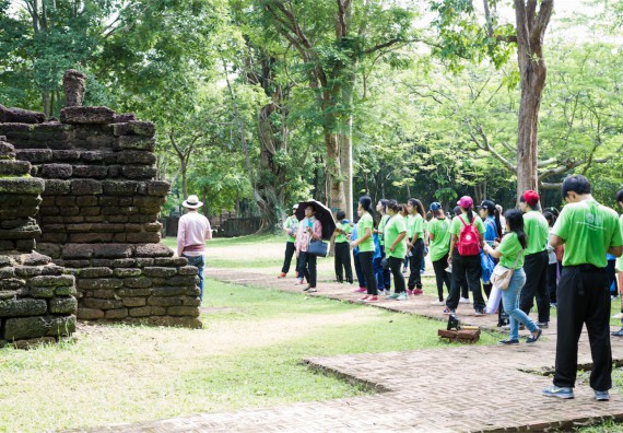 คณะวิทยาศาสตร์และเทคโนโลยีเข้าร่วมโครงการศึกษาเส้นทางท่องเที่ยวเชิงอนุรักษ์ธรรมชาติและศิลปกรรมมรดกโลกจังหวัดกำแพงเพชร