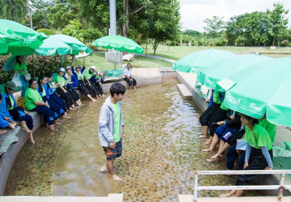 คณะวิทยาศาสตร์และเทคโนโลยีเข้าร่วมโครงการศึกษาเส้นทางท่องเที่ยวเชิงอนุรักษ์ธรรมชาติและศิลปกรรมมรดกโลกจังหวัดกำแพงเพชร