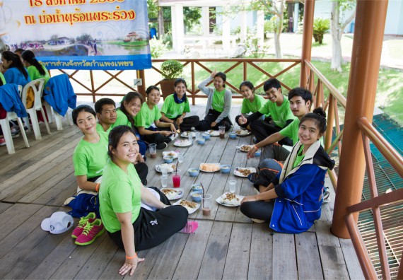 คณะวิทยาศาสตร์และเทคโนโลยีเข้าร่วมโครงการศึกษาเส้นทางท่องเที่ยวเชิงอนุรักษ์ธรรมชาติและศิลปกรรมมรดกโลกจังหวัดกำแพงเพชร