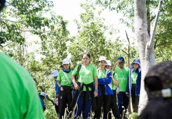 คณะวิทยาศาสตร์และเทคโนโลยีเข้าร่วมโครงการศึกษาเส้นทางท่องเที่ยวเชิงอนุรักษ์ธรรมชาติและศิลปกรรมมรดกโลกจังหวัดกำแพงเพชร