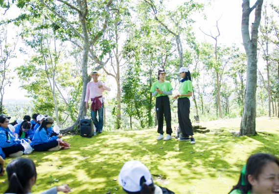 คณะวิทยาศาสตร์และเทคโนโลยีเข้าร่วมโครงการศึกษาเส้นทางท่องเที่ยวเชิงอนุรักษ์ธรรมชาติและศิลปกรรมมรดกโลกจังหวัดกำแพงเพชร