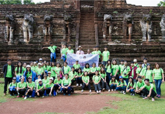 คณะวิทยาศาสตร์และเทคโนโลยีเข้าร่วมโครงการศึกษาเส้นทางท่องเที่ยวเชิงอนุรักษ์ธรรมชาติและศิลปกรรมมรดกโลกจังหวัดกำแพงเพชร