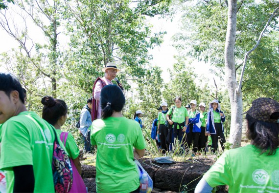 คณะวิทยาศาสตร์และเทคโนโลยีเข้าร่วมโครงการศึกษาเส้นทางท่องเที่ยวเชิงอนุรักษ์ธรรมชาติและศิลปกรรมมรดกโลกจังหวัดกำแพงเพชร