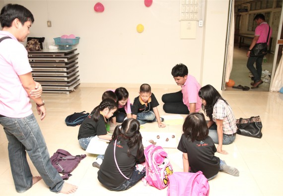 คณะวิทยาศาสตร์และเทคโนโลยี ได้จัดกิจกรรมค่ายวิทยาศาสตร์โรงเรียนสาธิตฯ ระดับชั้นประถมศึกษา ปีที่1-3