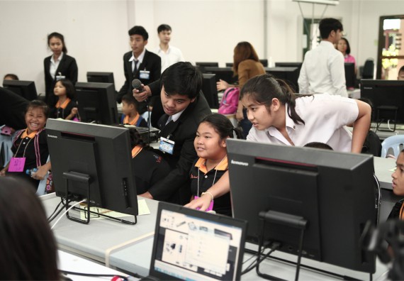 คณะวิทยาศาสตร์และเทคโนโลยี ได้จัดกิจกรรมค่ายวิทยาศาสตร์โรงเรียนสาธิตฯ ระดับชั้นประถมศึกษา ปีที่1-3