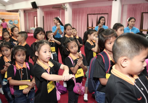 คณะวิทยาศาสตร์และเทคโนโลยี ได้จัดกิจกรรมค่ายวิทยาศาสตร์โรงเรียนสาธิตฯ ระดับชั้นประถมศึกษา ปีที่1-3