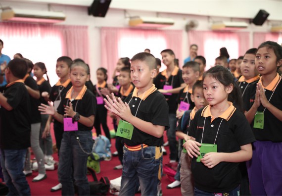 คณะวิทยาศาสตร์และเทคโนโลยี ได้จัดกิจกรรมค่ายวิทยาศาสตร์โรงเรียนสาธิตฯ ระดับชั้นประถมศึกษา ปีที่1-3