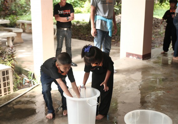 คณะวิทยาศาสตร์และเทคโนโลยี ได้จัดกิจกรรมค่ายวิทยาศาสตร์โรงเรียนสาธิตฯ ระดับชั้นประถมศึกษา ปีที่1-3