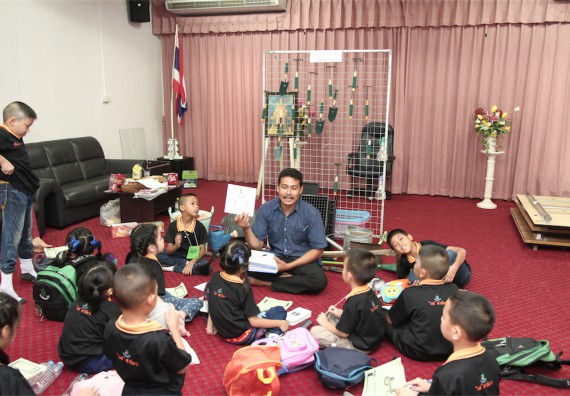 คณะวิทยาศาสตร์และเทคโนโลยี ได้จัดกิจกรรมค่ายวิทยาศาสตร์โรงเรียนสาธิตฯ ระดับชั้นประถมศึกษา ปีที่1-3