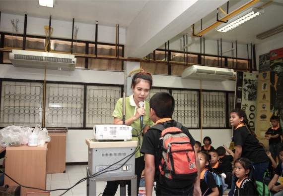 คณะวิทยาศาสตร์และเทคโนโลยี ได้จัดกิจกรรมค่ายวิทยาศาสตร์โรงเรียนสาธิตฯ ระดับชั้นประถมศึกษา ปีที่1-3