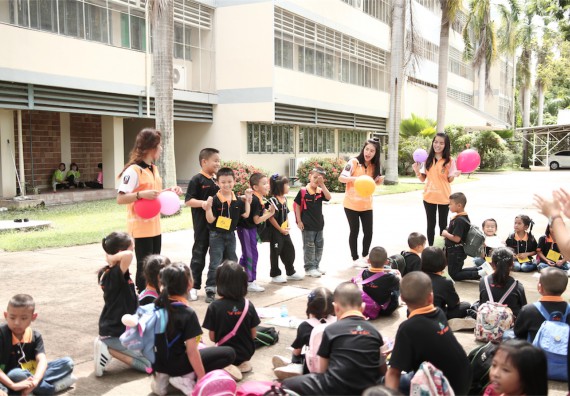 คณะวิทยาศาสตร์และเทคโนโลยี ได้จัดกิจกรรมค่ายวิทยาศาสตร์โรงเรียนสาธิตฯ ระดับชั้นประถมศึกษา ปีที่1-3