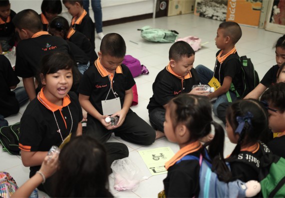 คณะวิทยาศาสตร์และเทคโนโลยี ได้จัดกิจกรรมค่ายวิทยาศาสตร์โรงเรียนสาธิตฯ ระดับชั้นประถมศึกษา ปีที่1-3