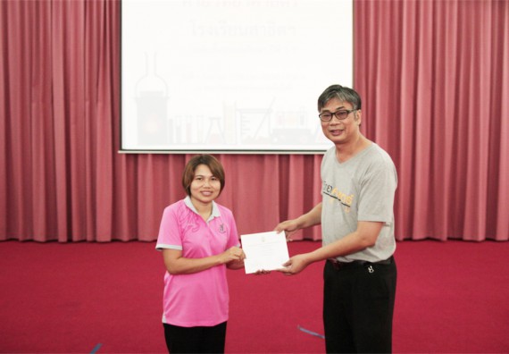 คณะวิทยาศาสตร์และเทคโนโลยี ได้จัดกิจกรรมค่ายวิทยาศาสตร์โรงเรียนสาธิตฯ ระดับชั้นประถมศึกษา ปีที่1-3