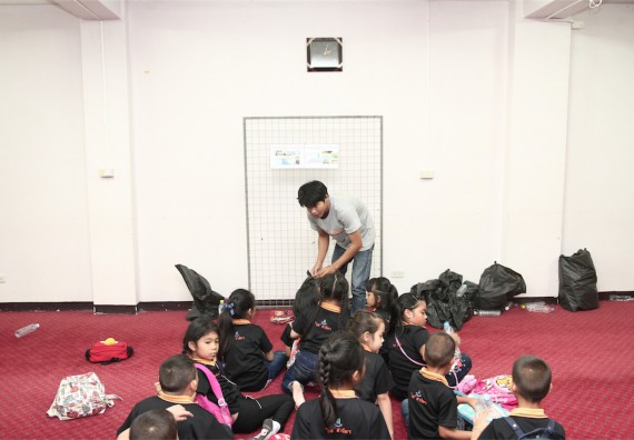 คณะวิทยาศาสตร์และเทคโนโลยี ได้จัดกิจกรรมค่ายวิทยาศาสตร์โรงเรียนสาธิตฯ ระดับชั้นประถมศึกษา ปีที่1-3