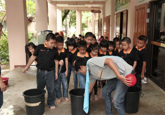 คณะวิทยาศาสตร์และเทคโนโลยี ได้จัดกิจกรรมค่ายวิทยาศาสตร์โรงเรียนสาธิตฯ ระดับชั้นประถมศึกษา ปีที่1-3