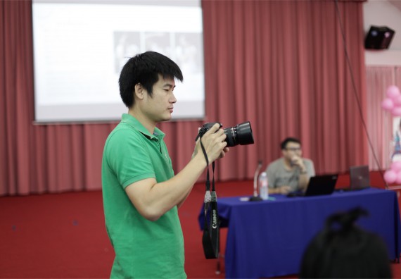 สโมสรนักศึกษาคณะวิทยาศาสตร์และเทคโนโลยี จัดอบรมเชิงปฏิบัติการ เรื่อง การถ่ายภาพ