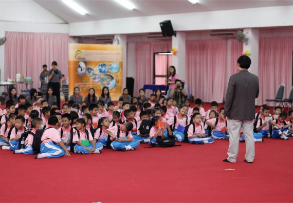 คณะวิทยาศาสตร์และเทคโนโลยี จัดกิจกรรม ค่าย MATH JUNIOR โรงเรียนอนุบาลกำแพงเพชร