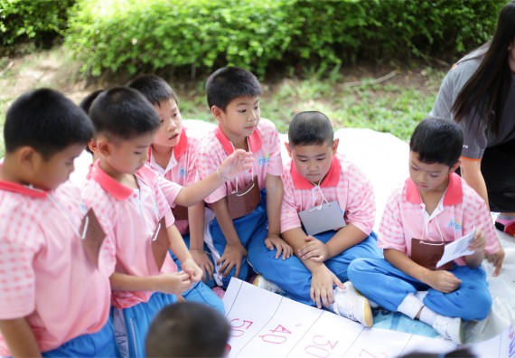 คณะวิทยาศาสตร์และเทคโนโลยี จัดกิจกรรม ค่าย MATH JUNIOR โรงเรียนอนุบาลกำแพงเพชร