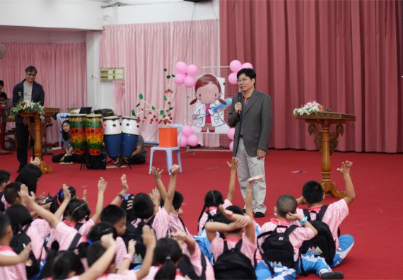 คณะวิทยาศาสตร์และเทคโนโลยี จัดกิจกรรม ค่าย MATH JUNIOR โรงเรียนอนุบาลกำแพงเพชร