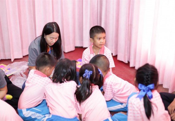 คณะวิทยาศาสตร์และเทคโนโลยี จัดกิจกรรม ค่าย MATH JUNIOR โรงเรียนอนุบาลกำแพงเพชร