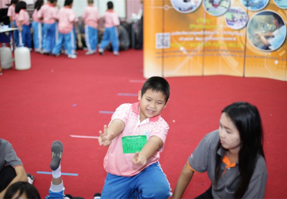 คณะวิทยาศาสตร์และเทคโนโลยี จัดกิจกรรม ค่าย MATH JUNIOR โรงเรียนอนุบาลกำแพงเพชร