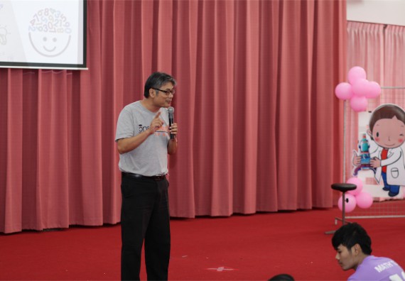 คณะวิทยาศาสตร์และเทคโนโลยี จัดกิจกรรม ค่าย MATH JUNIOR โรงเรียนอนุบาลกำแพงเพชร