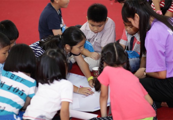 คณะวิทยาศาสตร์และเทคโนโลยี จัดกิจกรรม ค่าย MATH JUNIOR โรงเรียนอนุบาลกำแพงเพชร