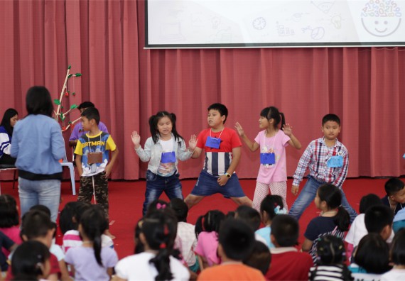 คณะวิทยาศาสตร์และเทคโนโลยี จัดกิจกรรม ค่าย MATH JUNIOR โรงเรียนอนุบาลกำแพงเพชร