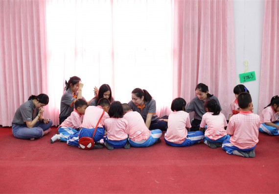 คณะวิทยาศาสตร์และเทคโนโลยี จัดกิจกรรม ค่าย MATH JUNIOR โรงเรียนอนุบาลกำแพงเพชร