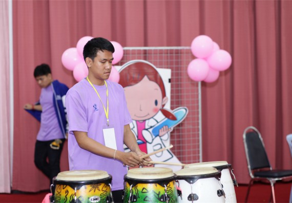 คณะวิทยาศาสตร์และเทคโนโลยี จัดกิจกรรม ค่าย MATH JUNIOR โรงเรียนอนุบาลกำแพงเพชร