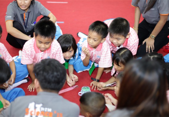 คณะวิทยาศาสตร์และเทคโนโลยี จัดกิจกรรม ค่าย MATH JUNIOR โรงเรียนอนุบาลกำแพงเพชร