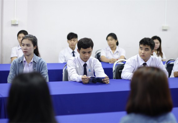 คณะวิทยาศาสตร์และเทคโนโลยี สัมภาษณ์ทุนการศึกษา ปตท.สผ. จากทรัพย์ในดินสู่สินทางปัญญา รักษาสิ่งแวดล้อม