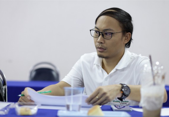 คณะวิทยาศาสตร์และเทคโนโลยี แต่งตั้งคณะกรรมการเพื่อสัมภาษณ์ทุนการศึกษา คุณวาสนา