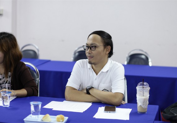 คณะวิทยาศาสตร์และเทคโนโลยี แต่งตั้งคณะกรรมการเพื่อสัมภาษณ์ทุนการศึกษา คุณวาสนา