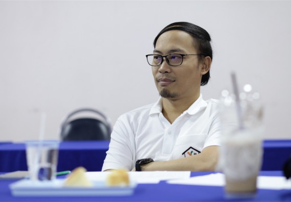 คณะวิทยาศาสตร์และเทคโนโลยี แต่งตั้งคณะกรรมการเพื่อสัมภาษณ์ทุนการศึกษา คุณวาสนา